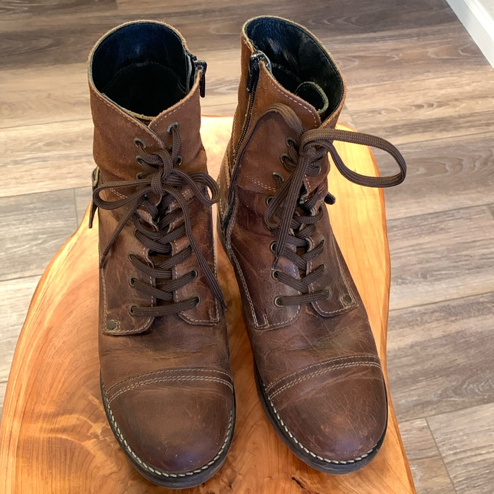 Taos CRAVE combat boots